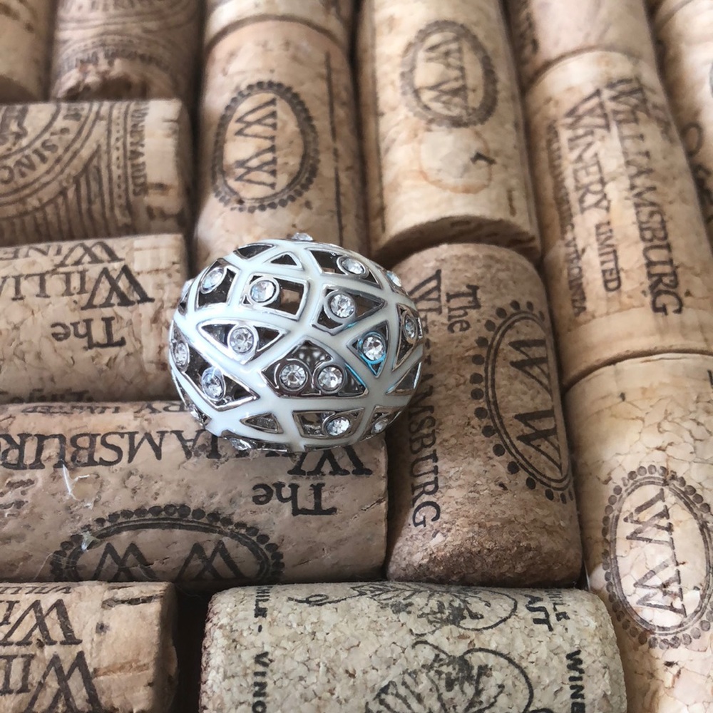 Lia Sophia Silver and white ring with rhinestones